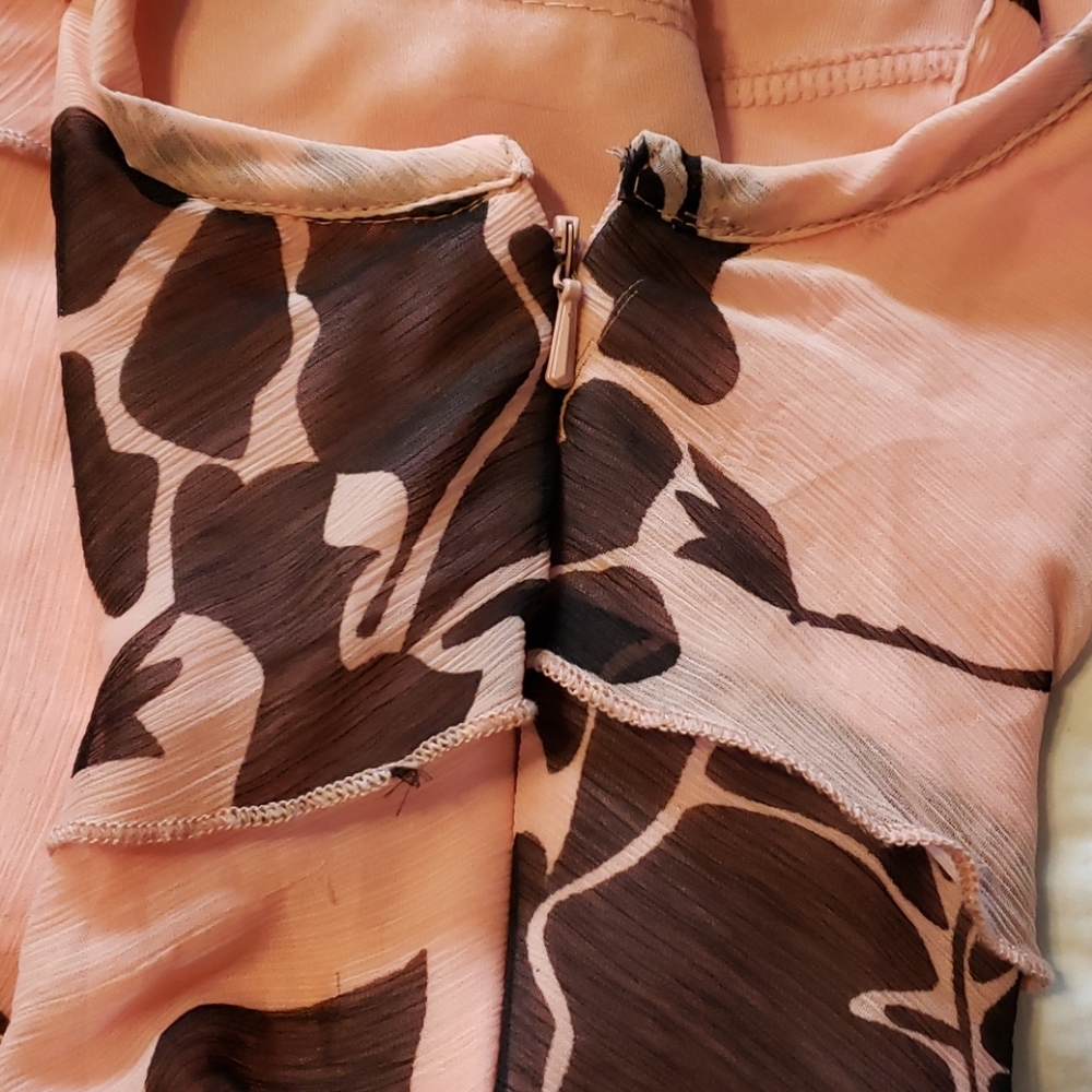 2/$15 Ruffled Top - Picture 3 of 6